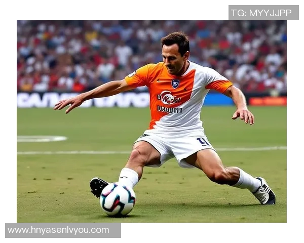 以足球球星23号为核心的球场传奇与未来发展探索 以足球球星23号为核心的球场传奇与未来发展探索