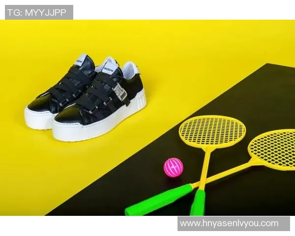 热销足球球星学生书包潮流设计兼具运动活力与学习实用功能 热销足球球星学生书包潮流设计兼具运动活力与学习实用功能